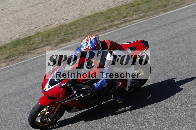 /07 09.04.2026 Cornu Master School ADR/Gruppe rot/7